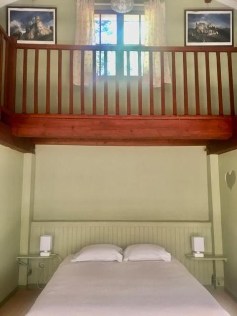 Domaine Du Lampy-Neuf Hotel Saissac Екстериор снимка